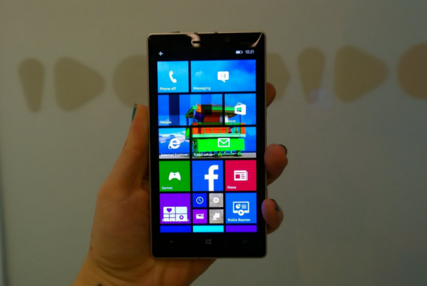 Nokia Lumia 930 chega ao Brasil por R$ 1.899