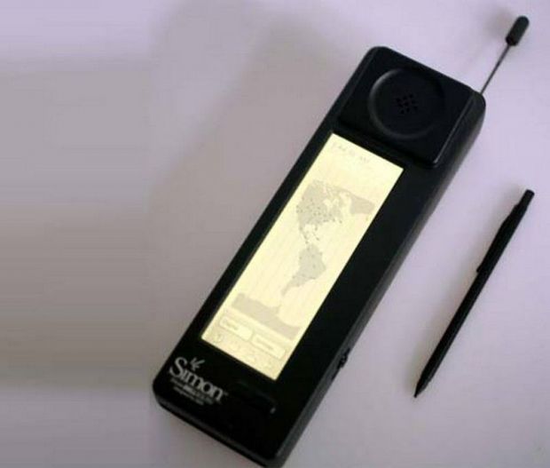 Primeiro smartphone da História comemora 20 anos