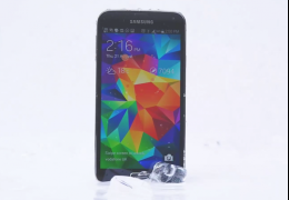 Samsung provoca Apple com o Desafio do Balde de Gelo