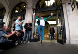 Recorde: Apple vende 10 milhões de iPhone 6 no primeiro fim de semana