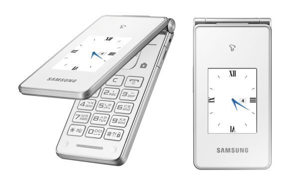 Samsung anuncia novo celular com flip