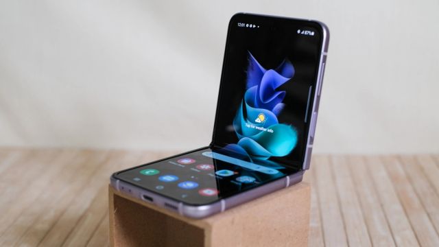Samsung terá edição especial do Z Flip 3 com acessórios da Disney
