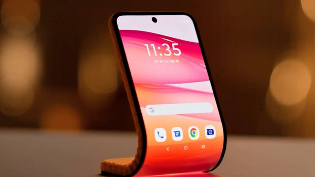 Motorola terá celular com tela flexível que se adapta ao pulso